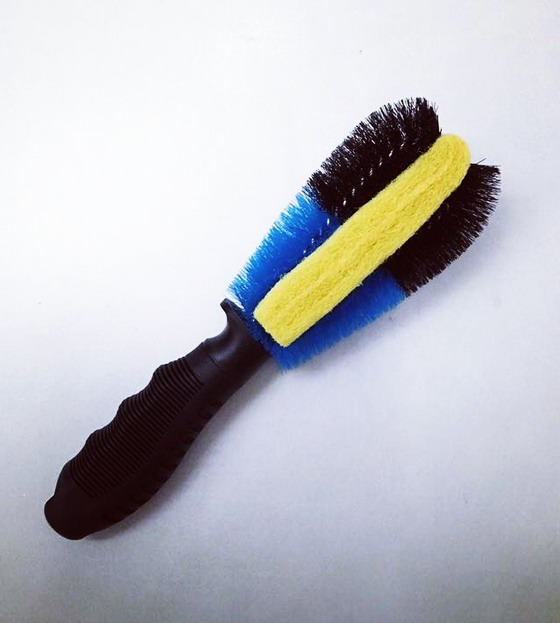 DỤNG CỤ CỌ RỬA XE, VÀNH XE, LỐP XE